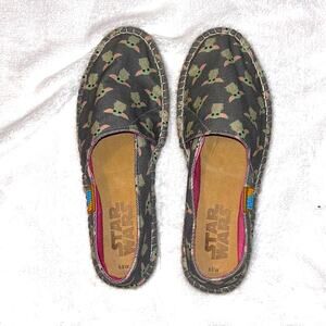 Star Wars Ubuntu The Child Grogu Mandalorian Slip on Espadrilles Woman's Sz 8.5